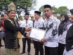 Pemkab Aceh Besar Apresiasi Guru dan Penggiat Literasi pada Hari Guru Nasional 2025