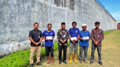Rutan Banda Aceh Bagikan Upah Kerja Warga Binaan dari Hasil Ketahanan Pangan