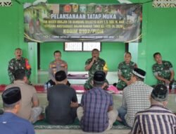 Tim Wasev TMMD Ke-129 Kodim 0102/Pidie Tatap Muka dengan Warga, Salurkan Bantuan Sembako sebagai Wujud Kepedulian TNI